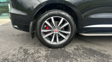 Jaguar F-Pace 2.0 D200 R-Dynamic SE 5dr Auto AWD Diesel Estate